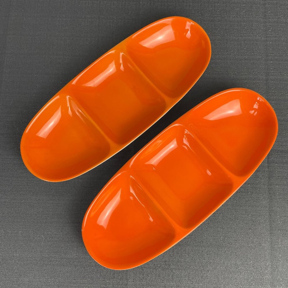 2 Vintage MCM Lagardo Tackett Schmid Porcelain Tack Orange Divided Dishes - Picture 2 of 6